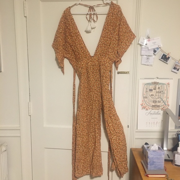 Faithfull the brand orange floral jumpsuit - Picture 3 of 4